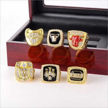 Load image into Gallery viewer, Chicago Bulls BasketBall World Championship Ring
